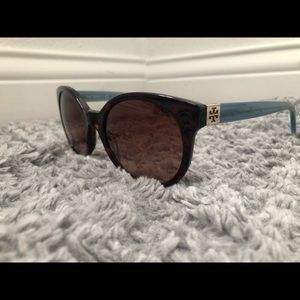 Tory Burch TY7079 Sunglasses